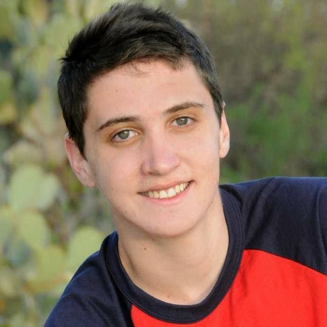 portrait of Brandon Rosenfeld