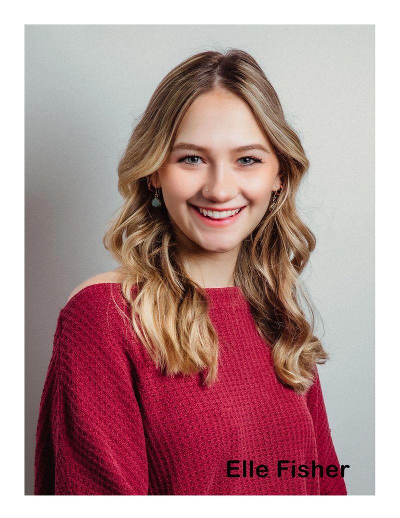 portrait of Elle Fisher