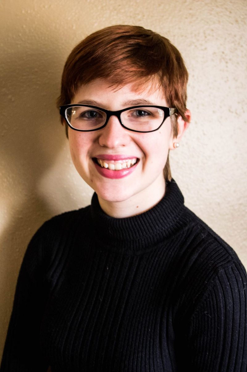 portrait of Erin Skelley Holderman