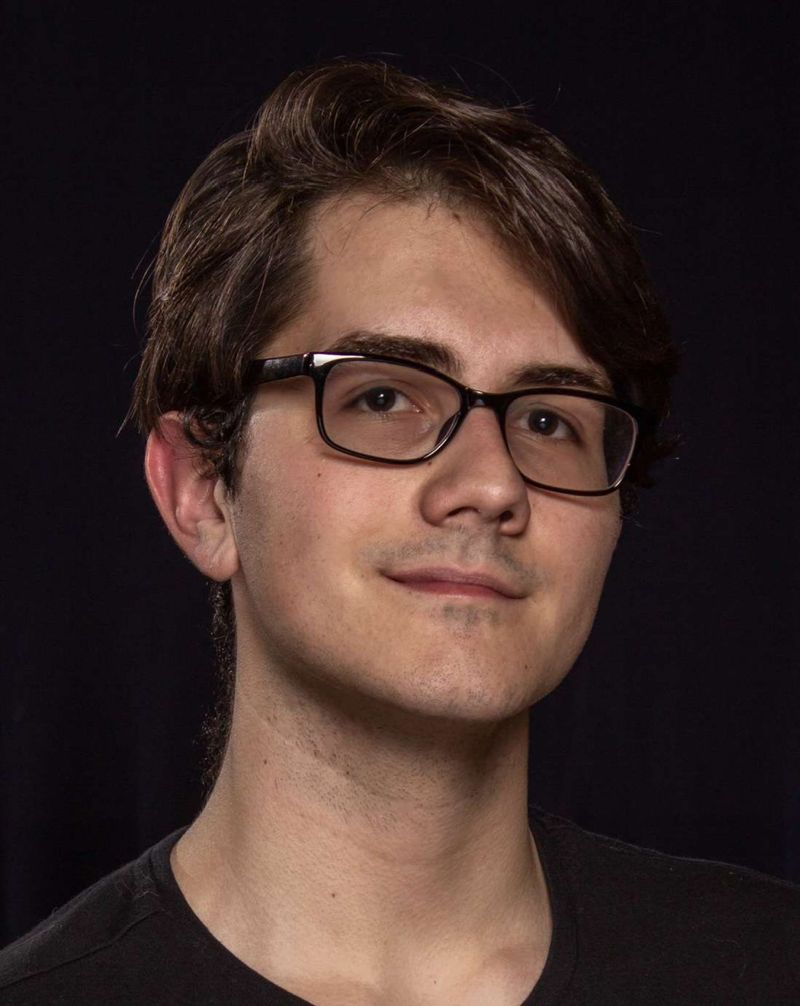 portrait of Jarret Buchholz