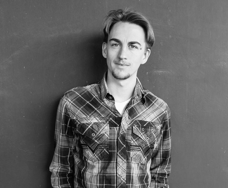 portrait of Ken Phillips