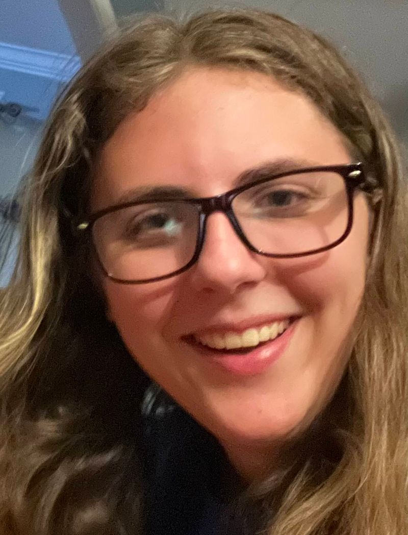 portrait of Lexi Grueneberg